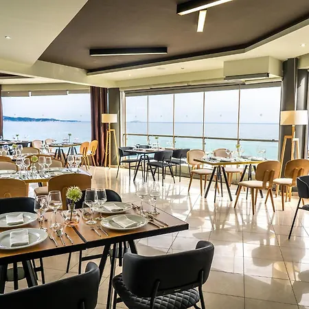 Trypiti Blue Dream Palace And Hive Water Park 5*