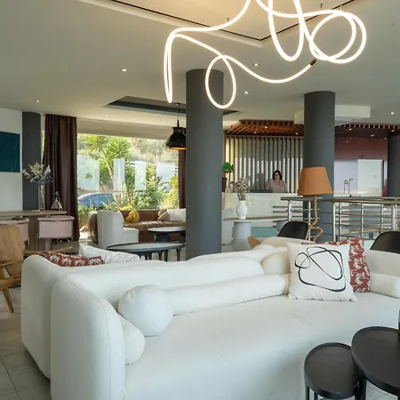 Trypiti Blue Dream Palace And Hive Water Park 5* Limenária