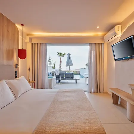 Trypiti Blue Dream Palace And Hive Water Park 5*