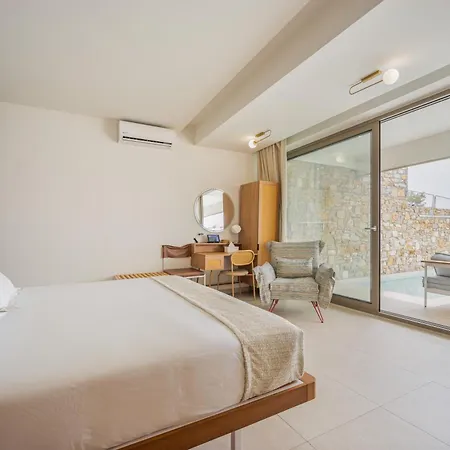 Trypiti Blue Dream Palace And Hive Water Park