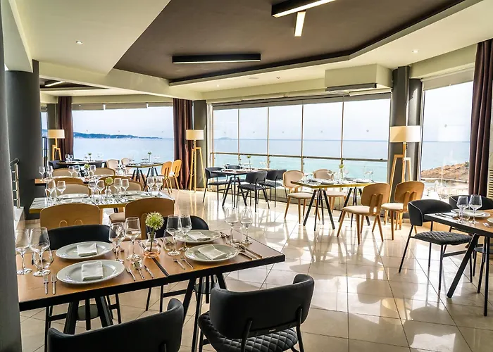 Trypiti Blue Dream Palace And Hive Water Park 5*