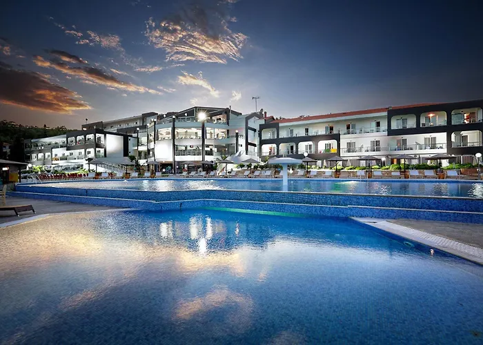 Trypiti Blue Dream Palace And Hive Water Park Resort