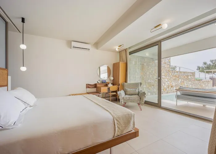 Trypiti Blue Dream Palace And Hive Water Park