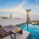 Resort Trypiti Blue Dream Palace And Hive Water Park