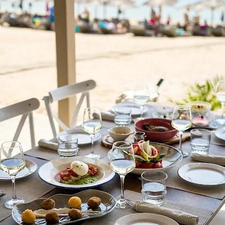 Trypiti Blue Dream Palace And Hive Water Park 利迈纳里亚