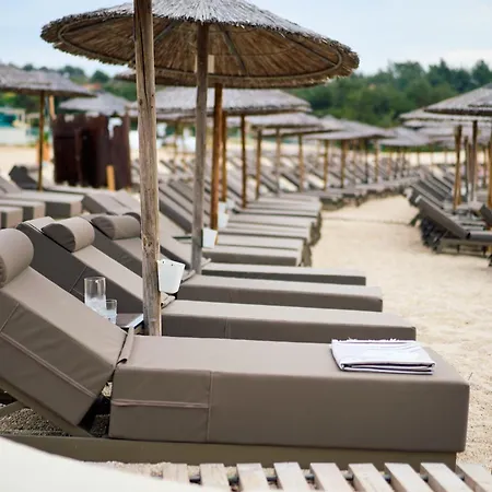 Resort Trypiti Blue Dream Palace And Hive Water Park