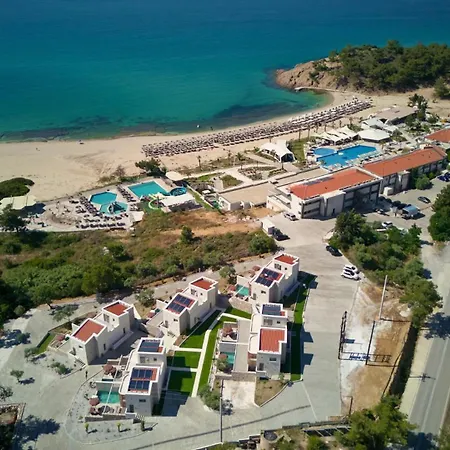 Trypiti Blue Dream Palace And Hive Water Park Лименария